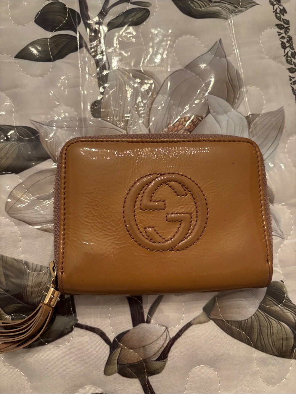 Gucci Soho Caramel Patent Leather Zip Wallet with Tassel